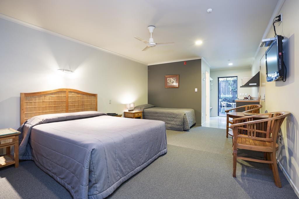 Beach House Motel Papamoa Zimmer foto